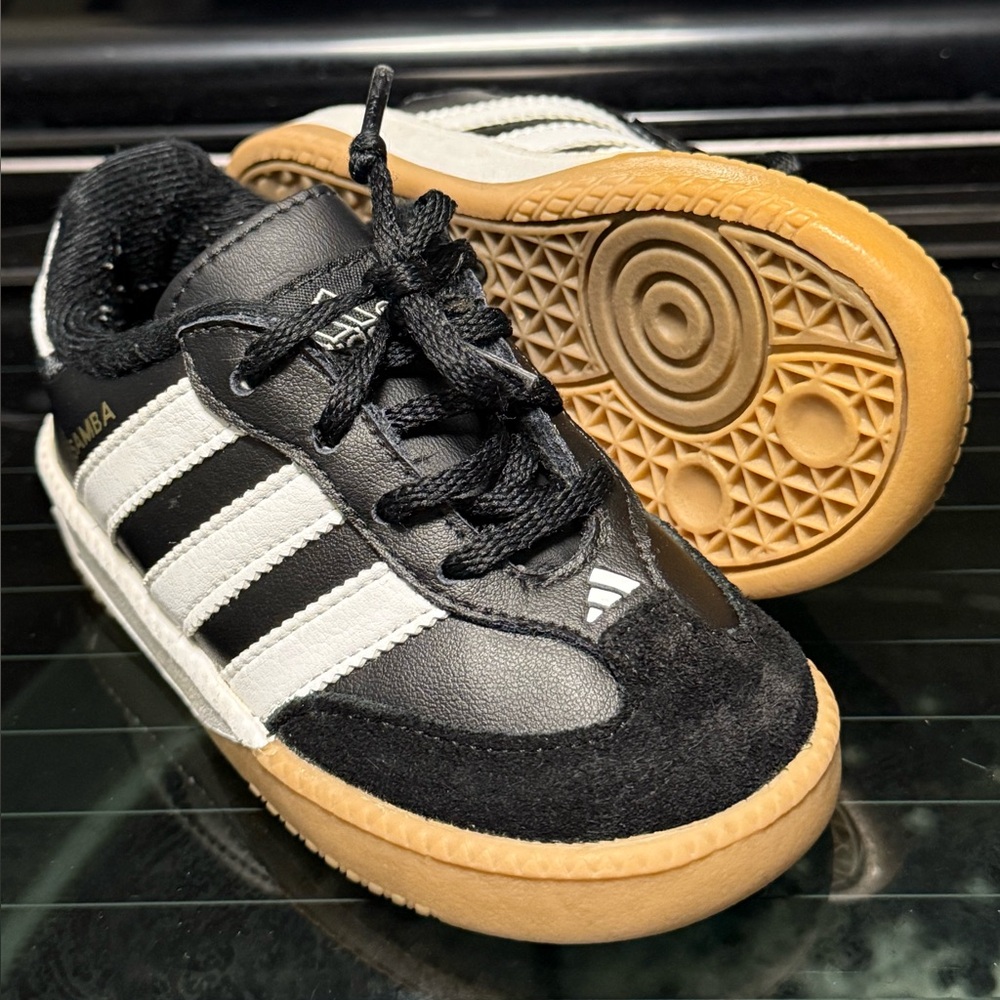 Adidas Samba Toddler Black & White Sneakers Size 6k PreOwned Condition